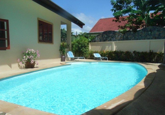 Nice private pool villa in quiet area in NaiHarn